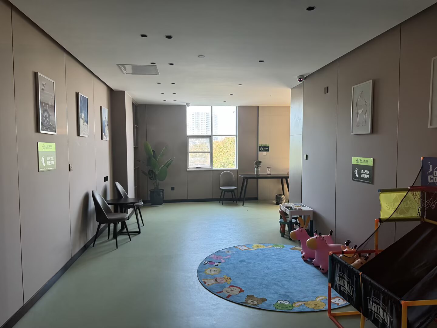 Accommodation near KCEL Kunming