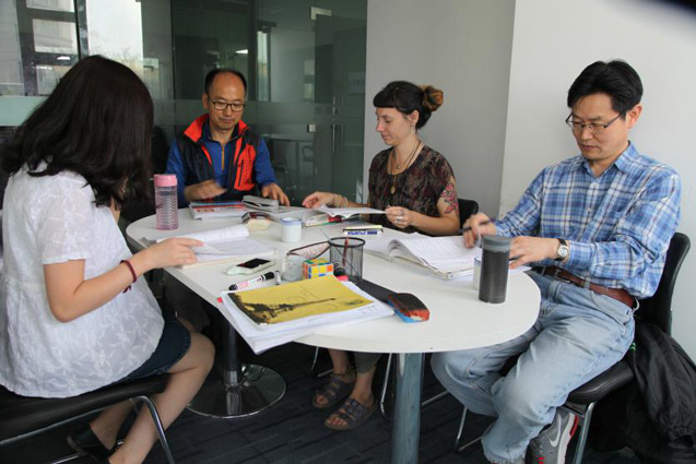 KCEL classroom group lesson with international students and teacher