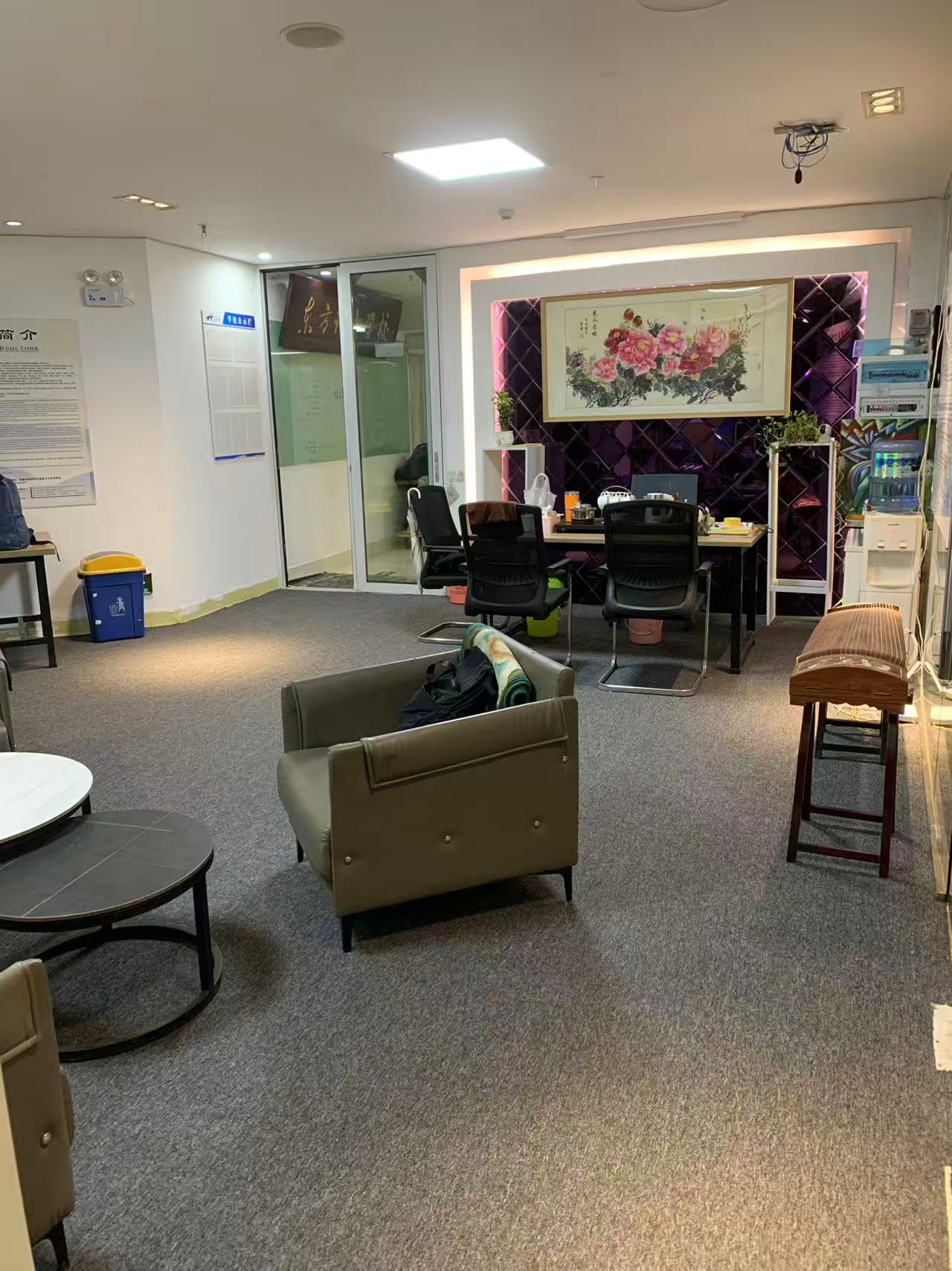 KCEL common room and lounge area 3